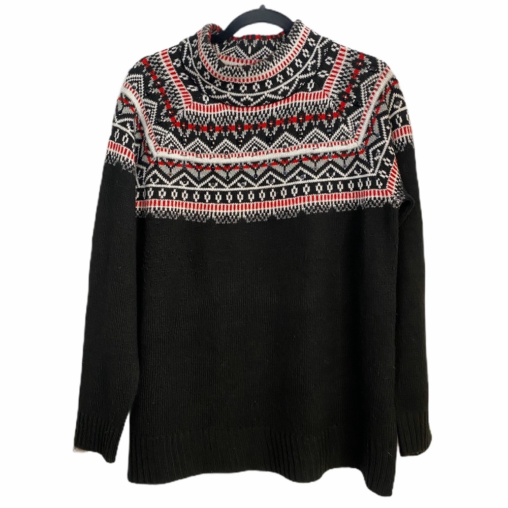 New York and Company Long sleeve pullover sweater.